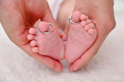 贵州孕妇两个月肚子疼